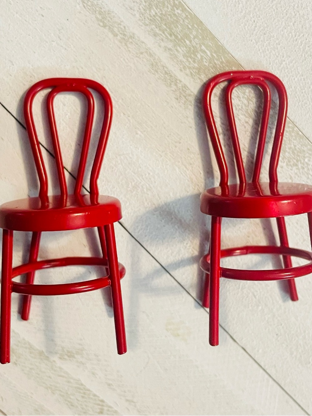 Dollhouse Miniature Furniture Red Metal Chairs